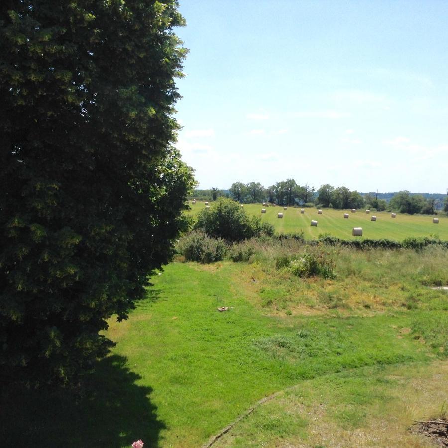 Homestay Arrabella Availles-Limouzine Bagian luar foto